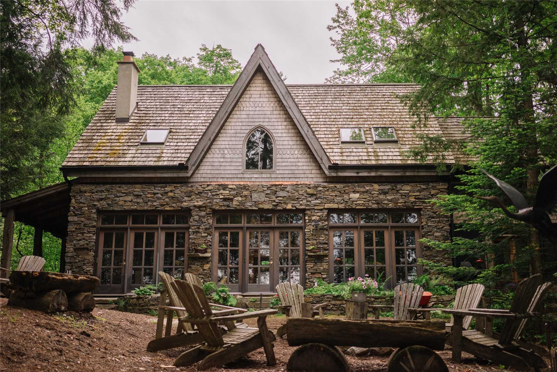 Original daytime photo